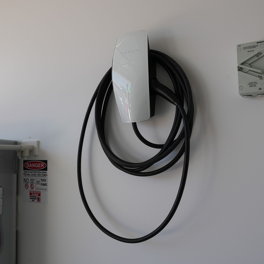 Logan Powerwall 3 & 32A EV Charging on Single-Phase