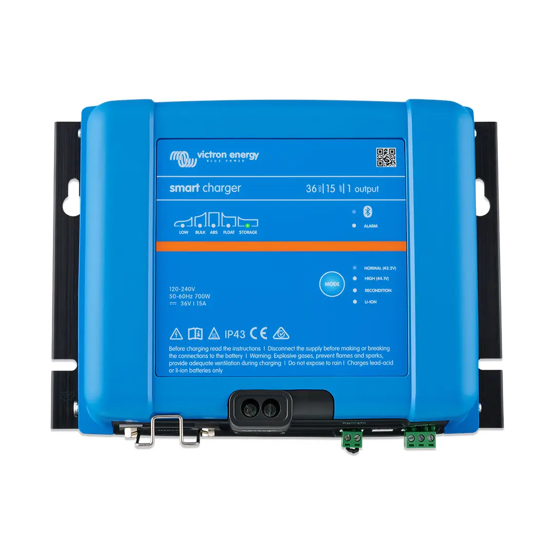 Victron 36/15 1-Output Smart IP43 Charger